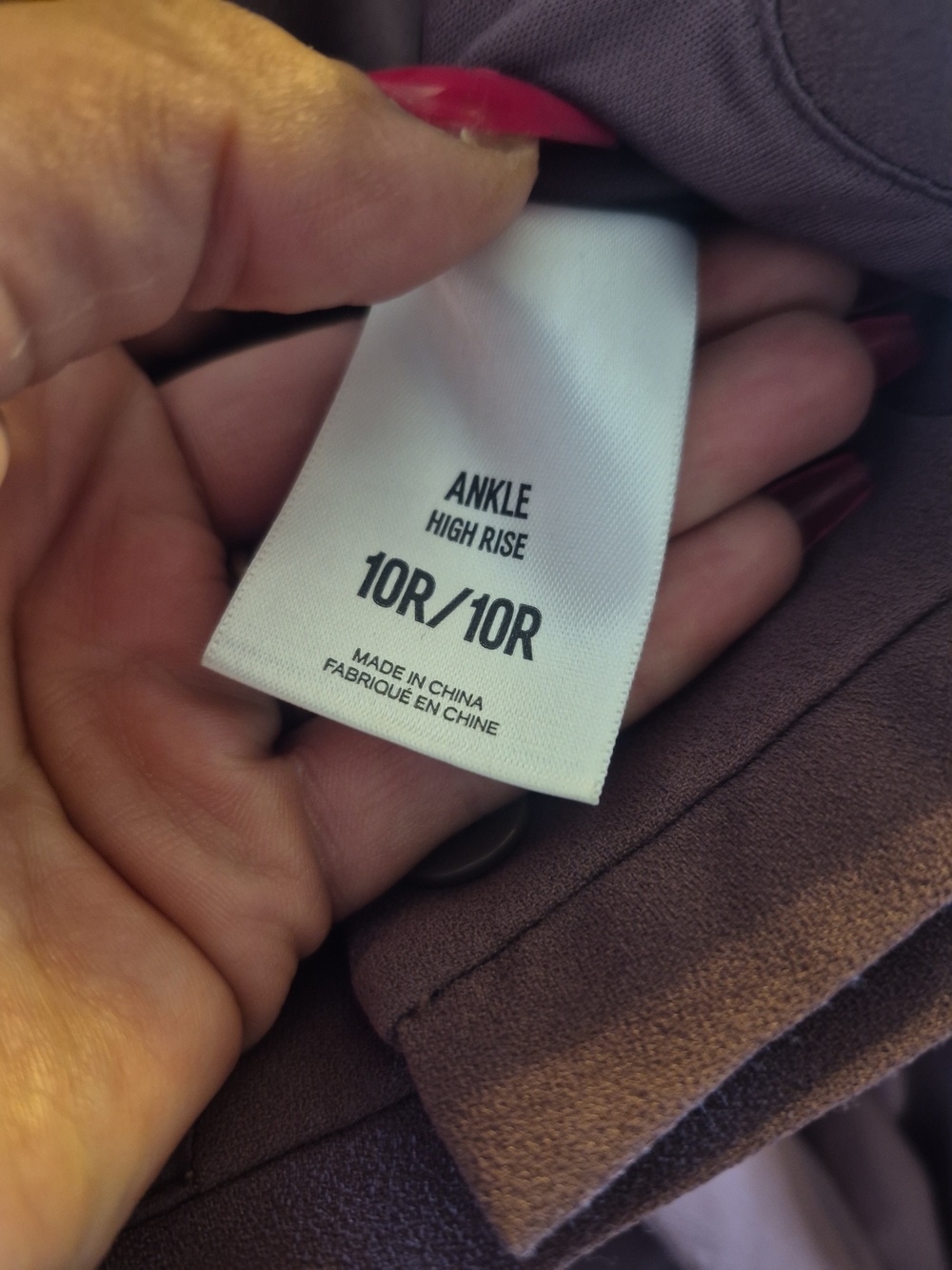High-Waist Paperbag Trousers in Dusty Plum - Picture 3 of 6